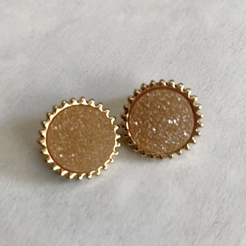 Light Pink stud